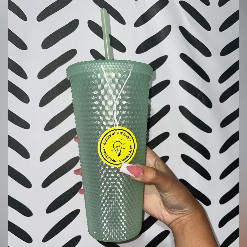 Glow-in-the-Dark tumblr NWT